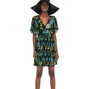 Zara Multicolored Pleated Casual Dress Size Small